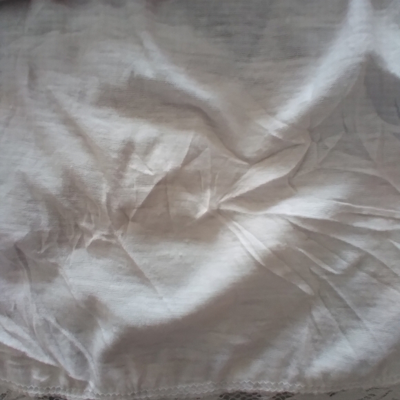 Layering Slip/Tank Top/Cami - Picture 6 of 11